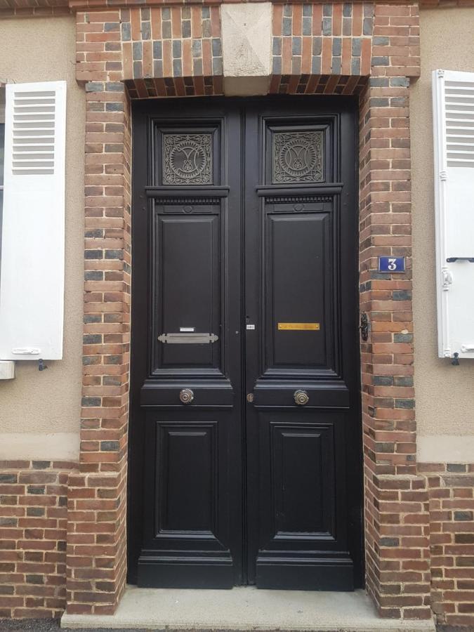 Le Clos Saint-Germain Rugles Exterior photo