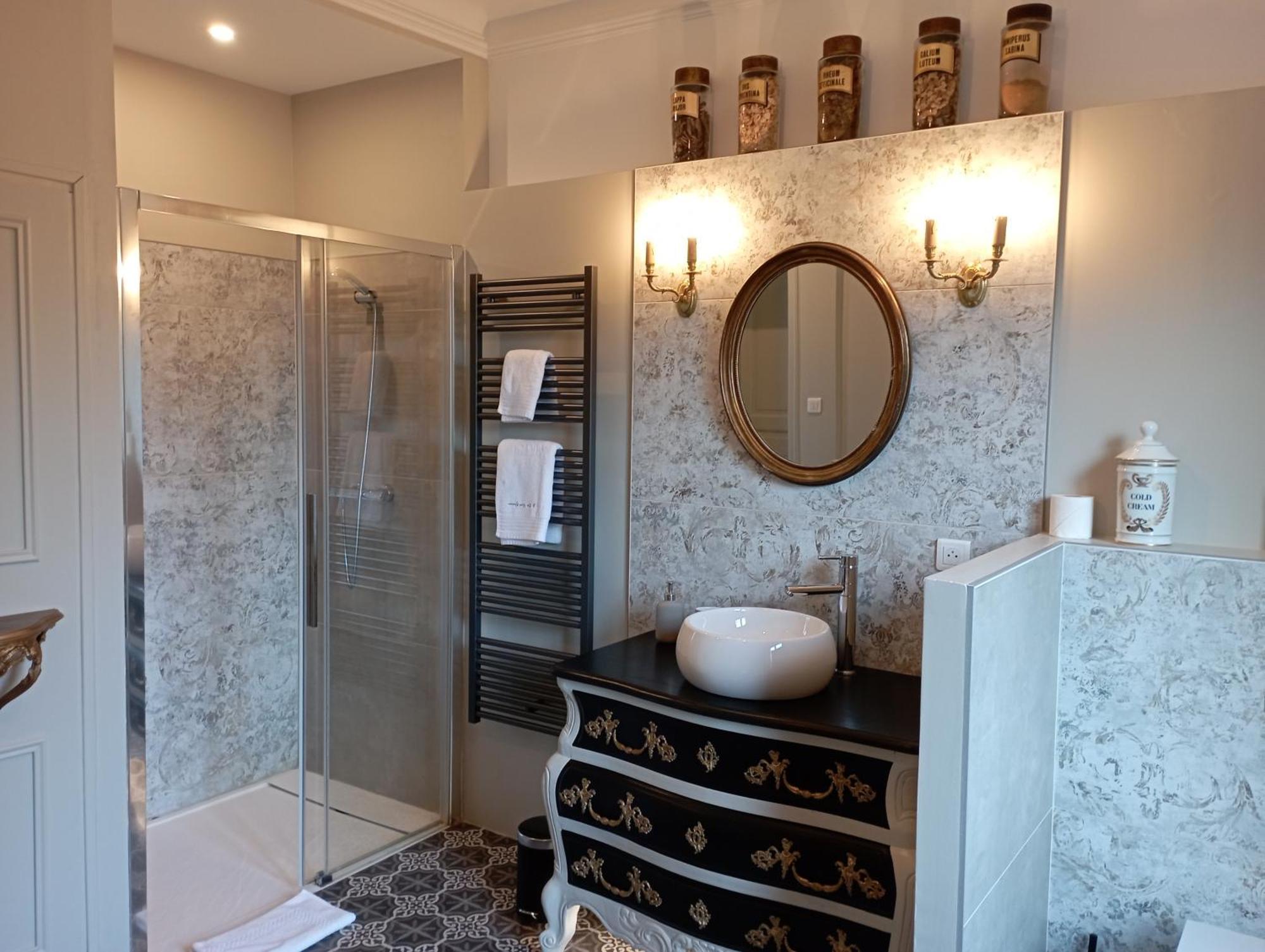 Le Clos Saint-Germain Rugles Exterior photo